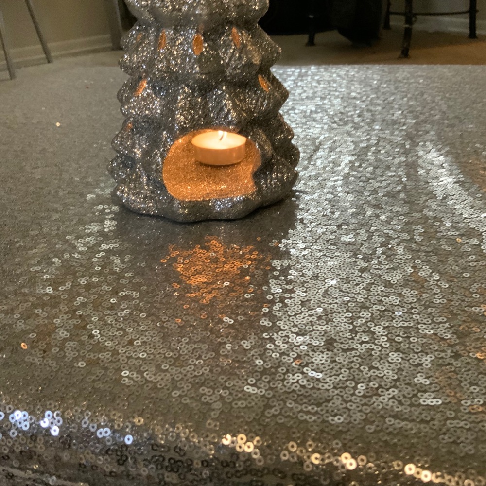 Holiday decor - Picture 2 of 3